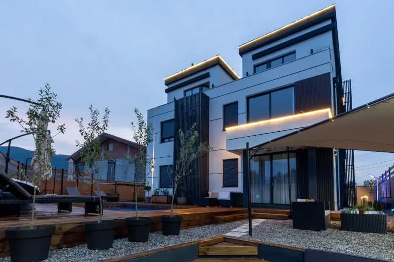 Satılık, tek odalı daire, 56m², Kotor