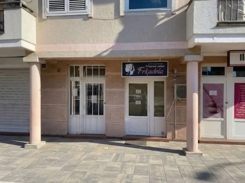 Prodaja, Poslovni prostor, 16m², Tivat
