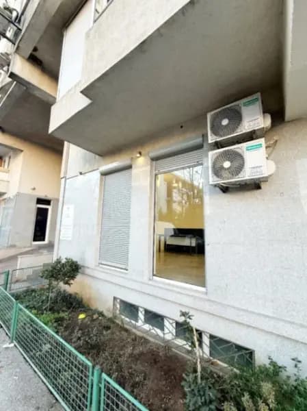 Оренда, комерційне приміщення, 56м², Подгориця, Чорногорія