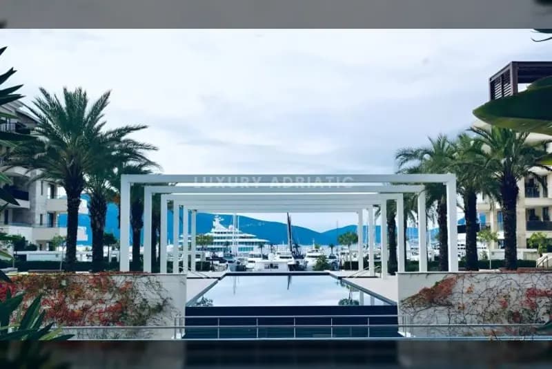 Porto Montenegro - luxurious apartment - Elena Regent Pool Club
