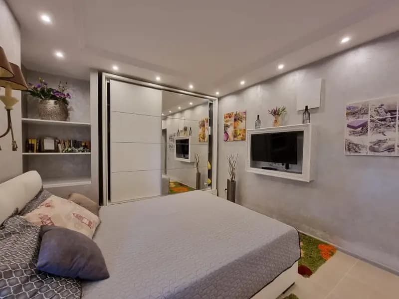 Prodaja, stan, 200m², Tivat