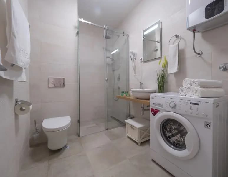 Оренда, однокімнатна квартира, 56м², Будва