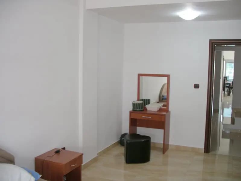 Rafailovići'de Daire No. 371