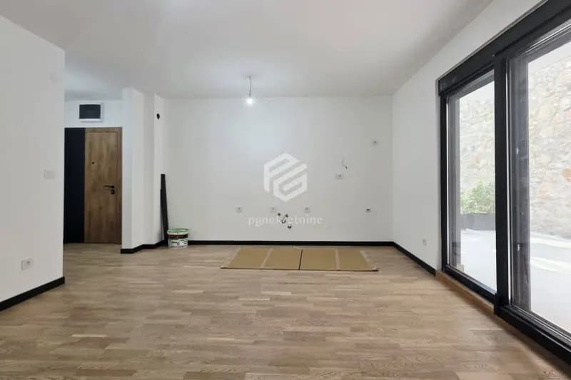 Dvosoban stan 51m2, Gorica C – Podgorica