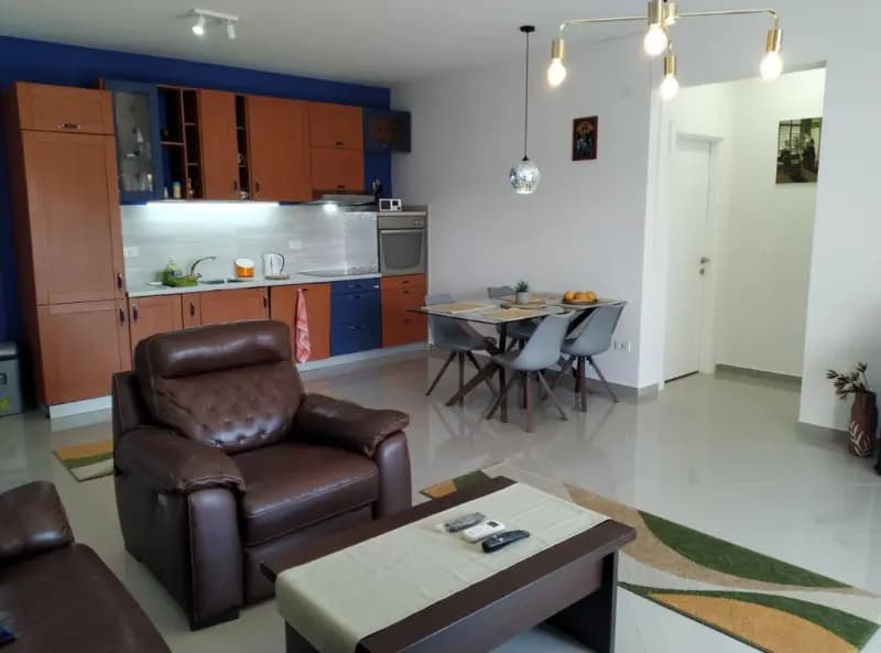 Satılık, iki odalı daire, 78m², Susanj, Bar