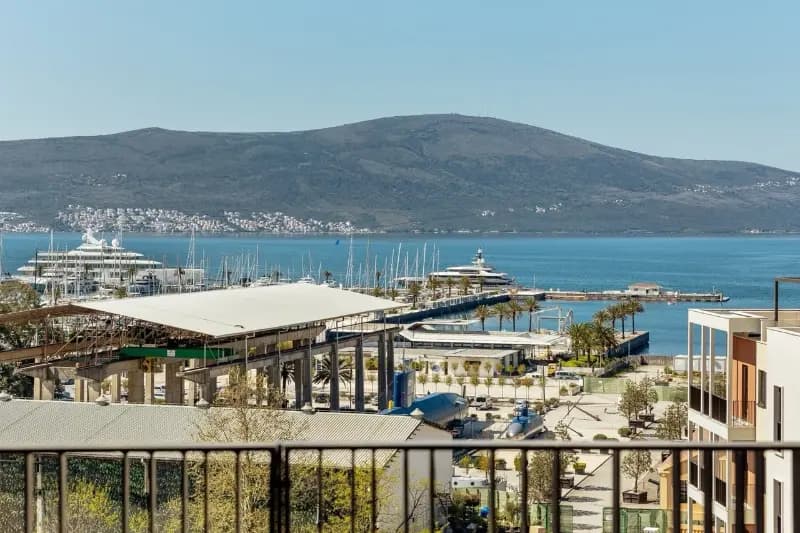 Apartment in Porto Montenegro no. 3023