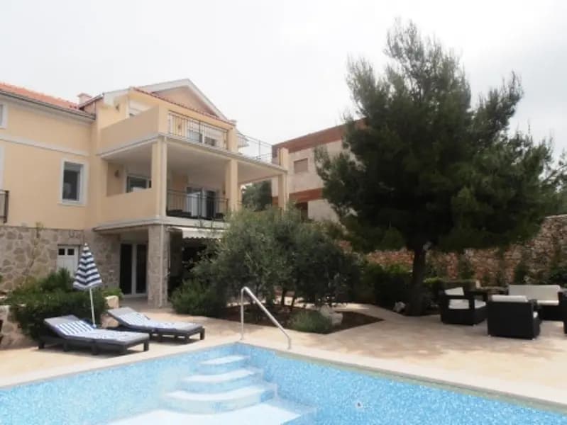 Villa in Luštica Nr. 1564