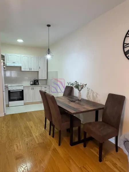 Izdavanje, jednosoban stan, 50m², Central Point, Podgorica