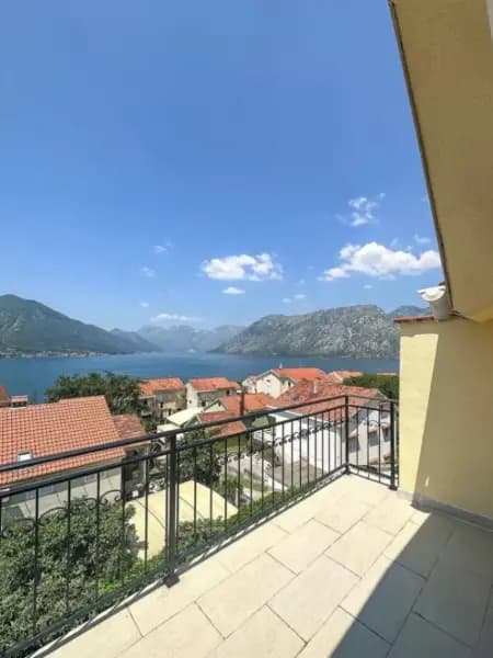 Vermietung, Zweizimmerwohnung, 65m², Sveti Stasije, Kotor