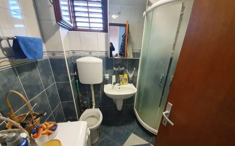 Prodaja, dvosoban stan, 70m², Dubovica, Budva