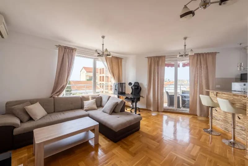 Apartment in Bečići No. 2840