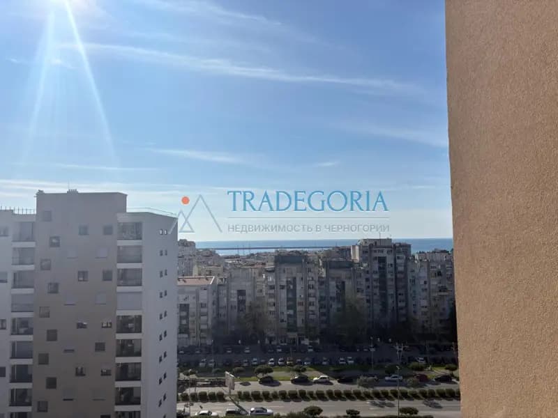 Продається квартира-студія в новій будівлі в Барі, за ринком.