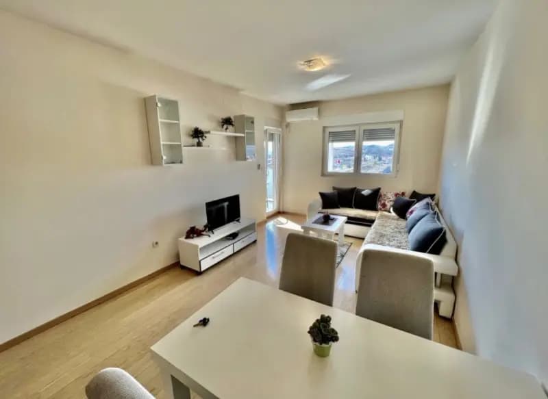 Оренда, однокімнатна квартира, 47м², City Kvart, Подгориця