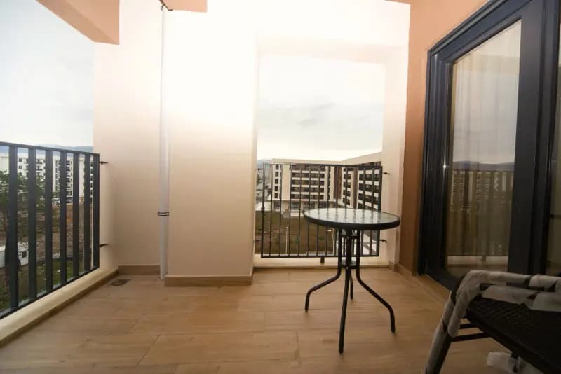 Оренда, трикімнатна квартира, 104м², Сіті Кварт, Подгориця