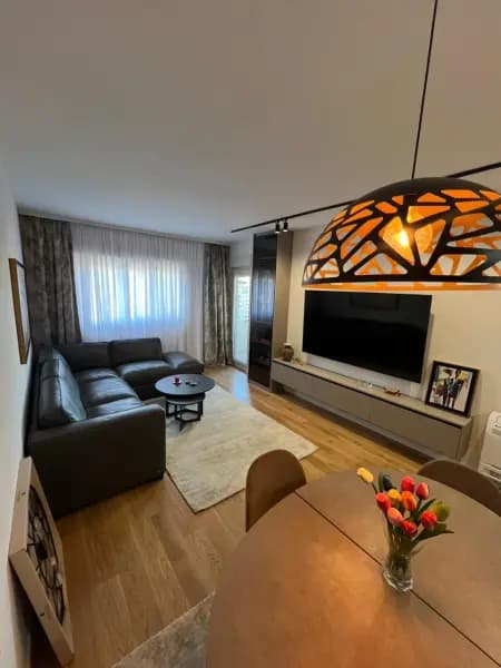 Оренда, двокімнатна квартира, 73м², Central Point, Подгориця
