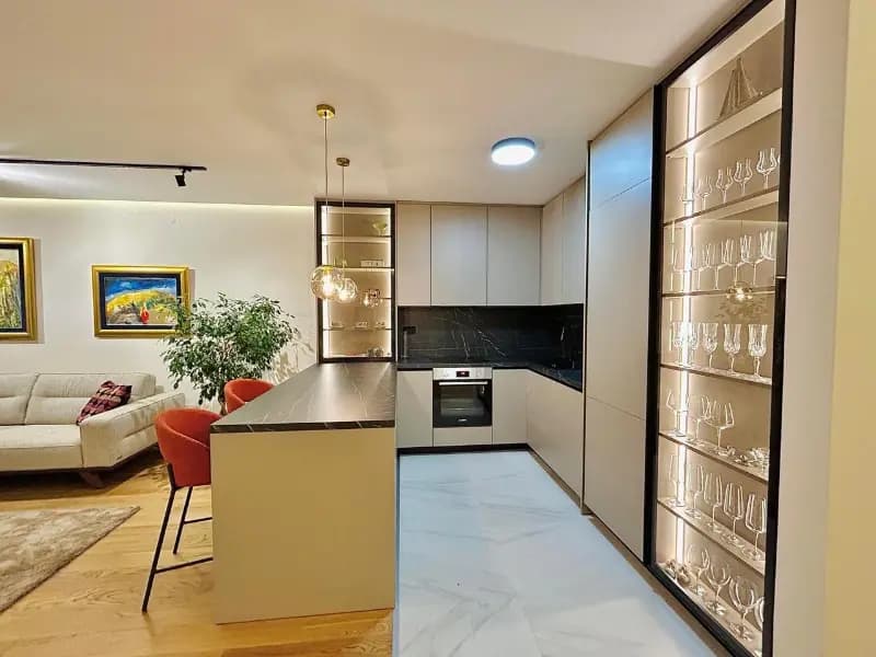 Оренда, двокімнатна квартира, 108м², Central Point, Подгориця
