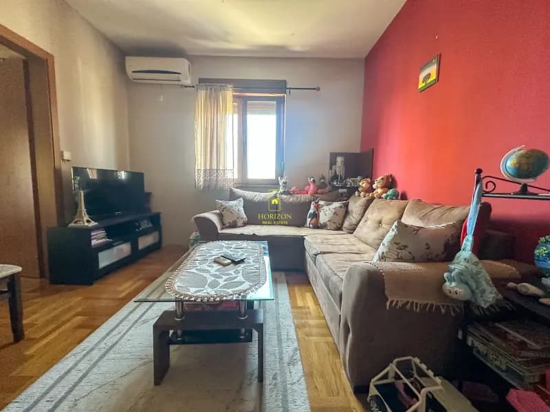 Tek odalı daire 40m2, Tuški Put