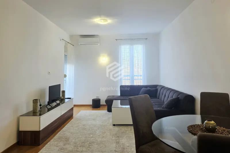 Jednosoban stan 50m2, Stari aerodrom – Podgorica