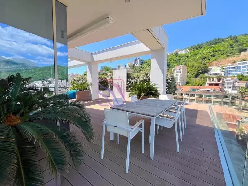 Verkauf, Zweizimmerwohnung, 181m², Budva