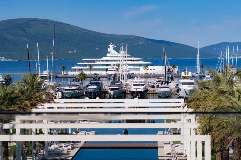 Exclusive apartment in the Elena Residence Porto Montenegro