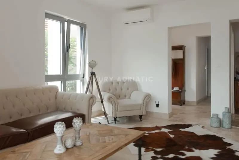 Risan'da tasarımcı daire. Manzara!