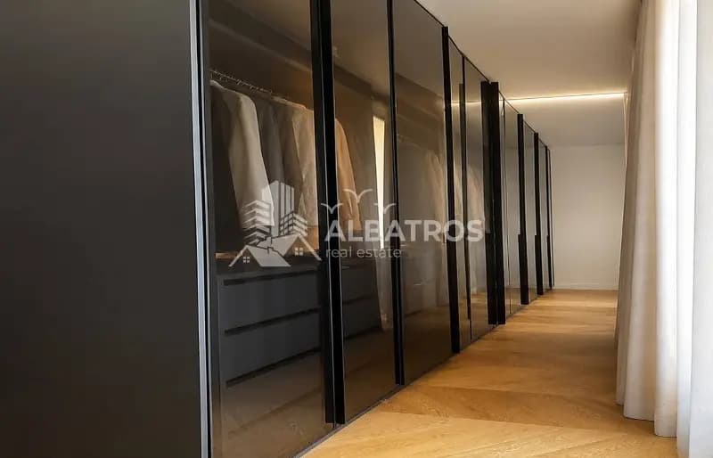 Розкішна двокімнатна квартира, 105м2, Центр, Бар