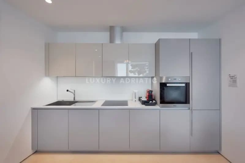 1. sıra - Dukley Gardens'da iki odalı daire