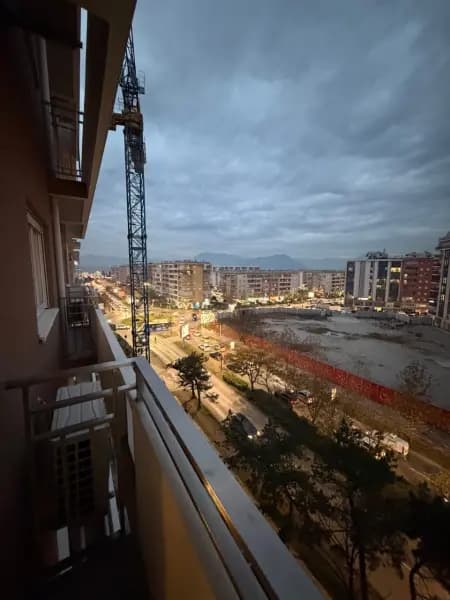 Оренда, однокімнатна квартира, 47м², Central Point, Подгориця