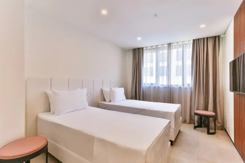 Продаж, двокімнатна квартира, 107м², Будва