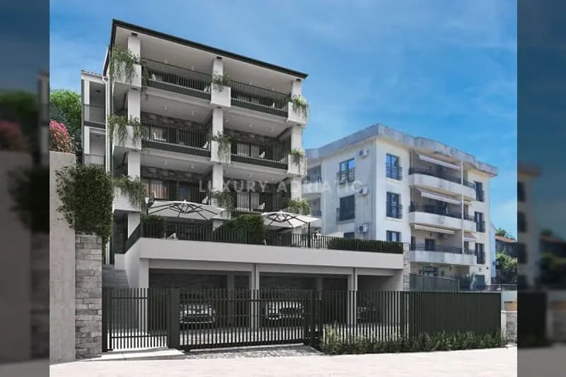 Novi penthouse Donja Lastva, Tivat