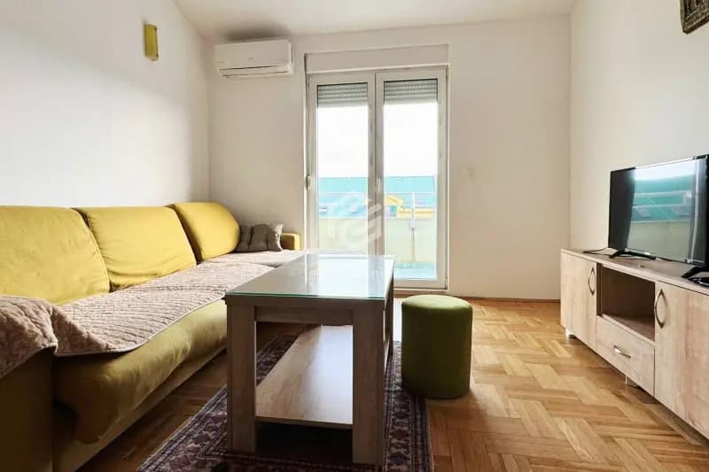 Jednosoban stan 55m2, Stari aerodrom – Podgorica