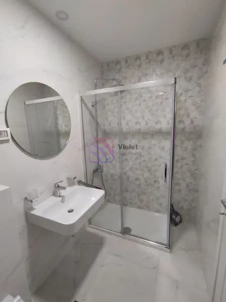 Оренда, гараж, 49м², Central Point, Подгориця