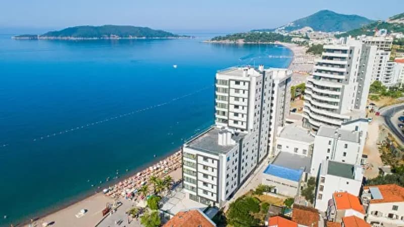 Prodaja, dvosoban stan, 110m², Rafailovići, Budva