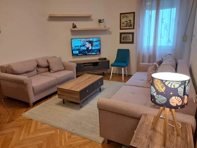 Оренда, однокімнатна квартира, 38м², Блок 9, Подгориця