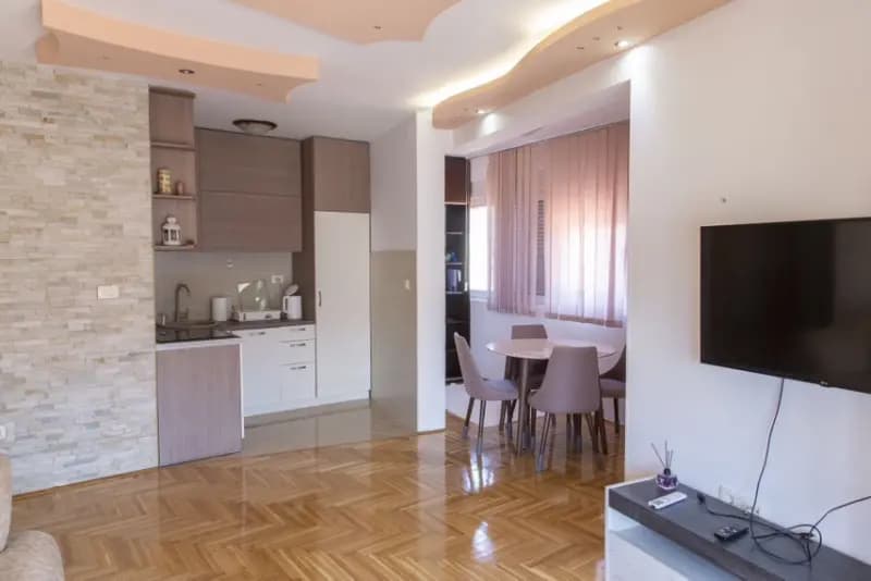 Vermietung, Einzimmerwohnung, 45m², Ljubovića, Podgorica