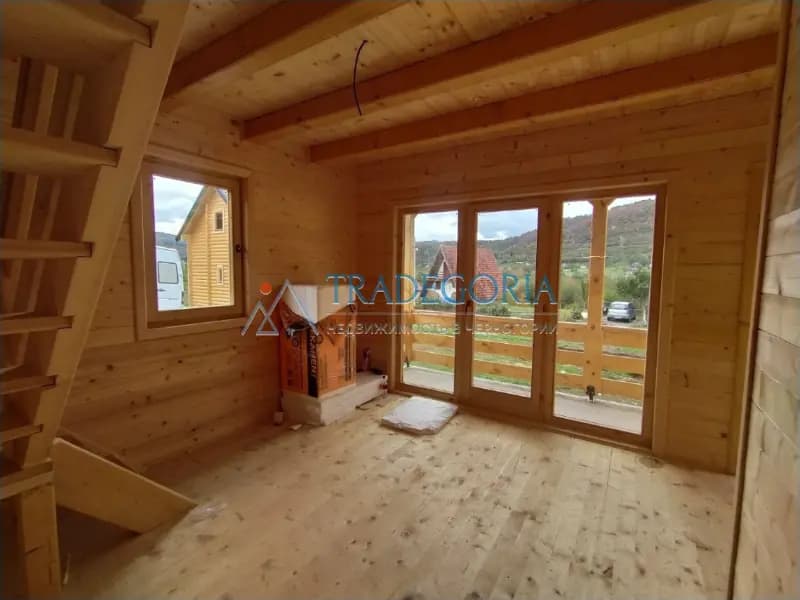 Kolašin'in pitoresk bölgesinde arsa ile ev