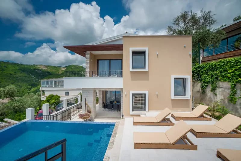 Vila u Bečićima br. 1701