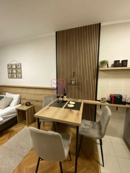 Sale, studio apartment, 21m², Block 6, Podgorica