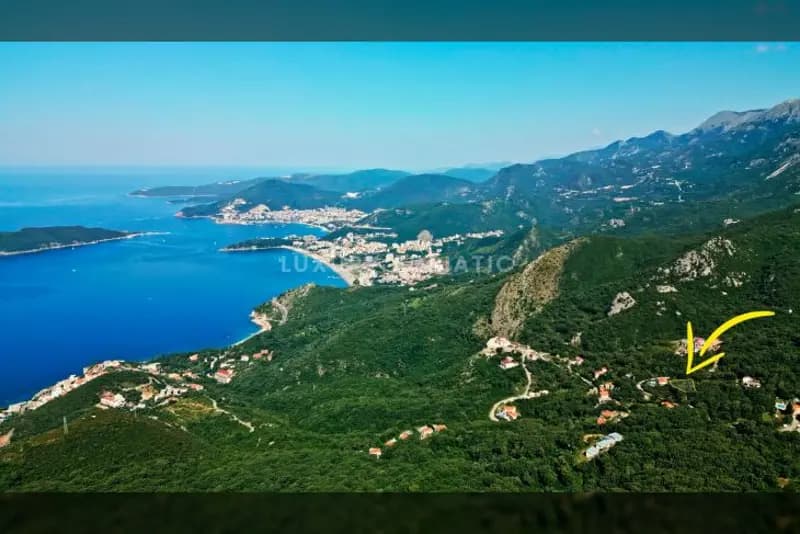 Kuljaçe'de villa inşaatı için arazi
