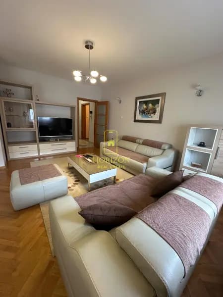Three-room apartment 85m2, Dalmatinska
