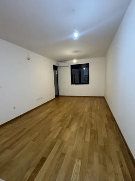 Оренда, однокімнатна квартира, 45м², Сіті Кварт, Подгориця