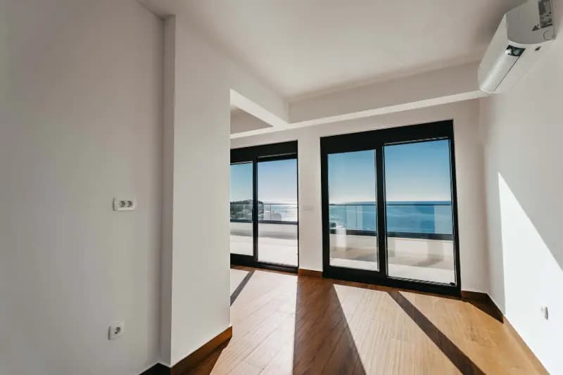 Rental, hotel, 1600m², Budva
