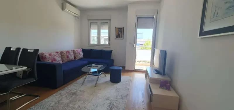 Оренда, однокімнатна квартира, 44м², Сіті Кварт, Подгориця
