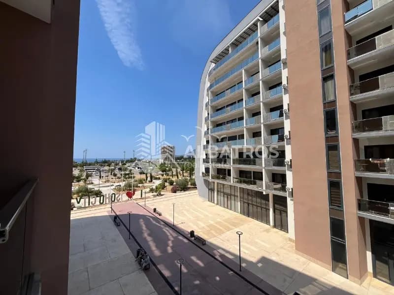 A studio apartment of 41m² is for rent in the center of Bar.