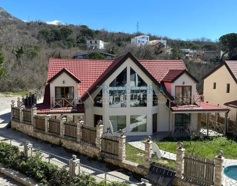 Designer-Villa in Ratac, Bar