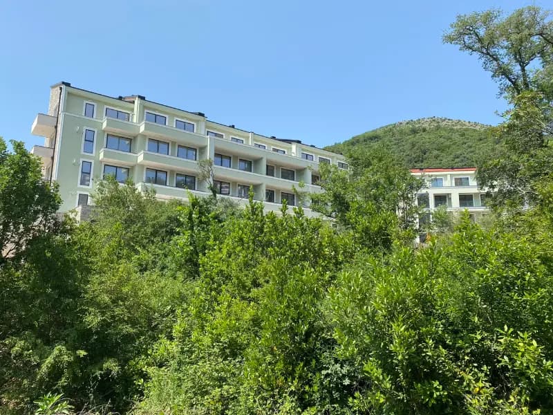 Deniz manzaralı yeni bir odalı daire - Kamenovo, Budva