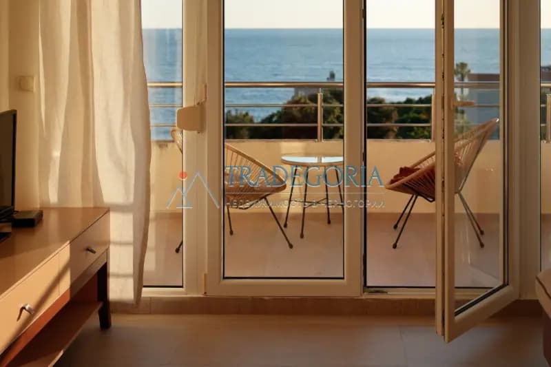 Deniz manzaralı daire, Uteha, Bar Rivierası