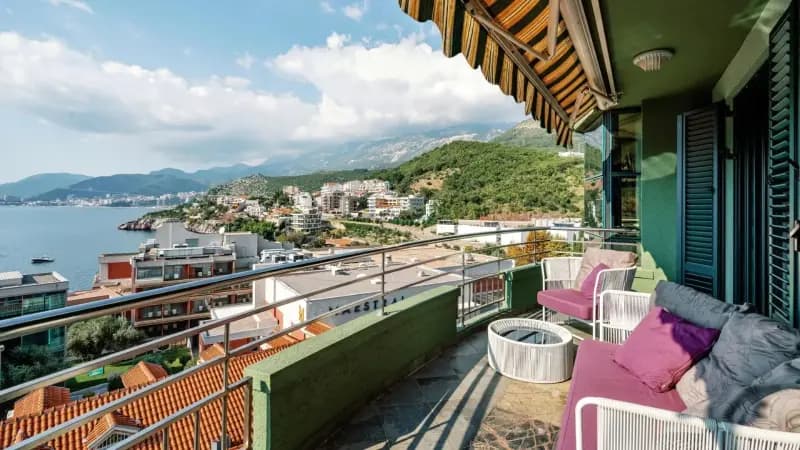 Pržno'da Penthouse - 4 yatak odası ve geniş çatı terası ile