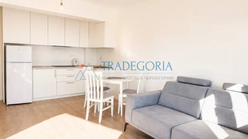 Bar'da deniz manzaralı yeni daire, 137.000 euro