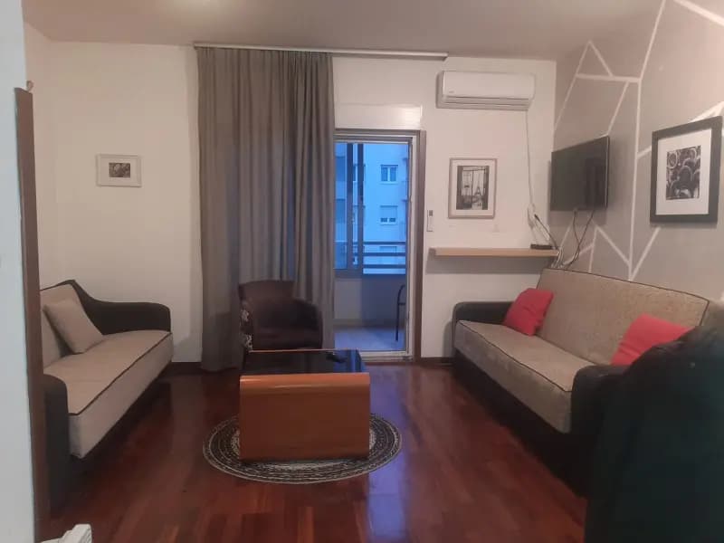 Оренда, квартира-студія, 35м², Сіті Кварт, Подгориця